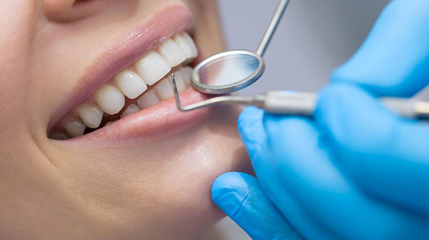 Некачественно оказали стоматологическую услугу? Что делать потребителю?