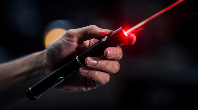 Об опасности лазерных указок