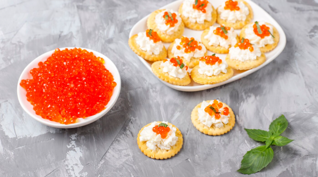 Выбираем красную икру к новогоднему столу